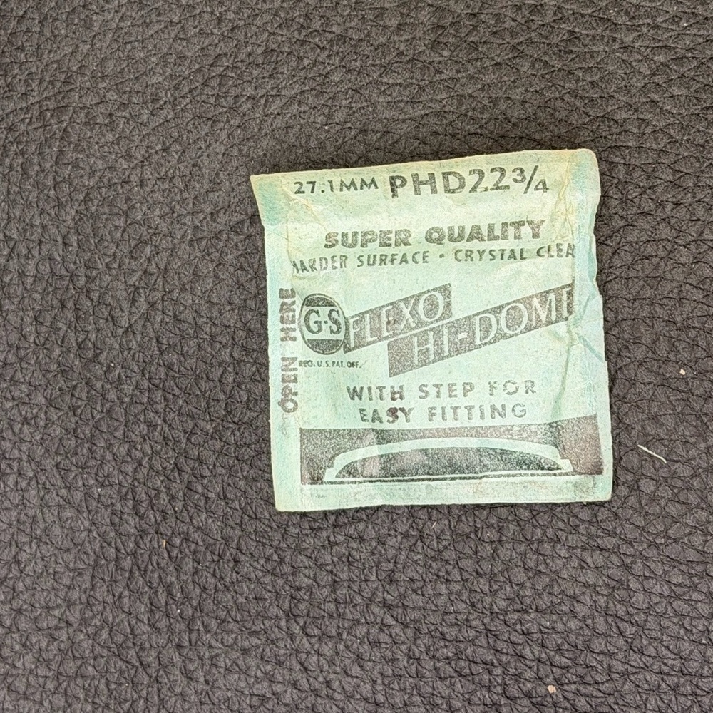 NOS GS Flexo Hi-dome Watch Crystal with step for easy filling. PHD22 3/4. 27.1mm